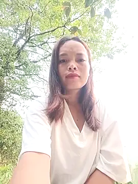 Snapshot of Nguyet2k4 chatting on 04/16/26, 11:07 Nguyet2k4 online show from 04/16/26, 11:07