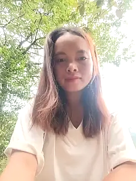 Snapshot of Nguyet2k4 chatting on 05/03/26, 11:00 Nguyet2k4 online show from 05/03/26, 11:00