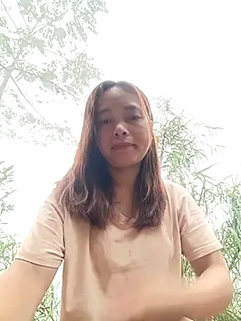 Snapshot of Nguyet2k4 chatting on 05/11/26, 11:13 Nguyet2k4 online show from 05/11/26, 11:13