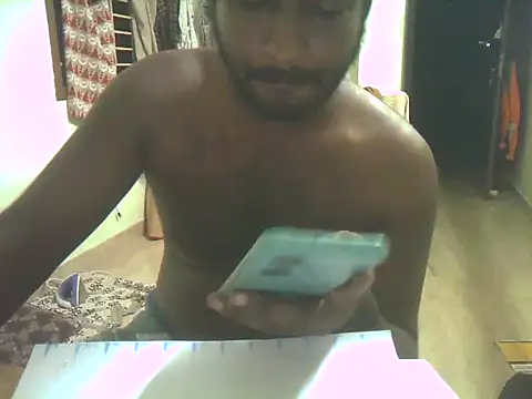 Snapshot of Vickyins480000 chatting on 11/06/25, 02:18 Vickyins480000 online show from 11/06/25, 02:18