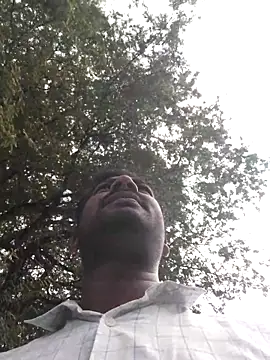 Snapshot of Vickyins480000 chatting on 11/11/25, 05:07 Vickyins480000 online show from 11/11/25, 05:07