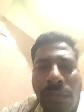 Snapshot of Vickyins480000 chatting on 11/20/25, 03:56 Vickyins480000 online show from 11/20/25, 03:56