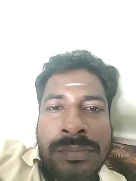 Snapshot of Vickyins480000 chatting on 12/14/25, 05:07 Vickyins480000 online show from 12/14/25, 05:07