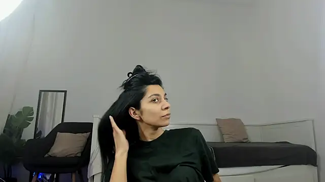 ReneeVoss online show from 03/03/26, 03:45