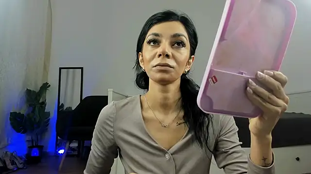 ReneeVoss online show from 03/20/26, 04:28