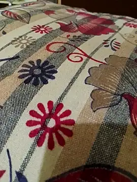 svk 05 online show from 10/18/25, 12:17