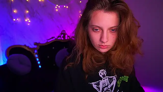 Snapshot of CuteeFoxy chatting on 01/17/26, 02:55 CuteeFoxy online show from 01/17/26, 02:55