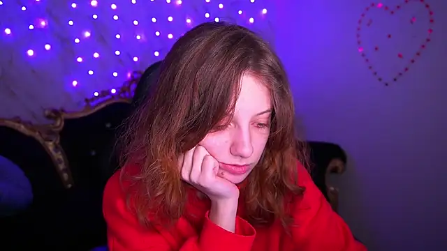 Snapshot of CuteeFoxy chatting on 02/16/26, 02:46 CuteeFoxy online show from 02/16/26, 02:46