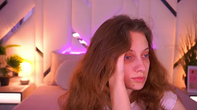 Snapshot of CuteeFoxy chatting on 03/09/26, 01:26 CuteeFoxy online show from 03/09/26, 01:26