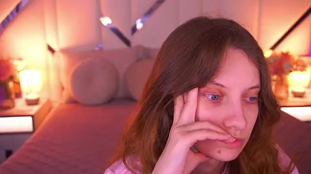 Snapshot of CuteeFoxy chatting on 03/31/26, 12:38 CuteeFoxy online show from 03/31/26, 12:38