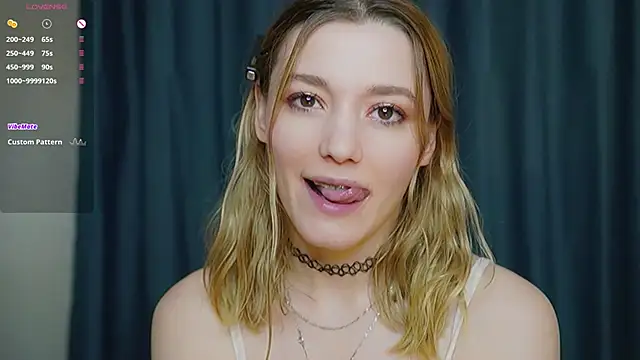 Snapshot of StarryMary chatting on 11/12/25, 09:03 StarryMary online show from 11/12/25, 09:03