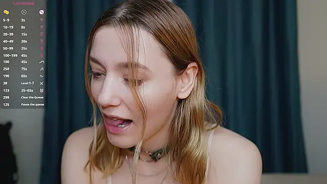 Snapshot of StarryMary chatting on 11/13/25, 09:03 StarryMary online show from 11/13/25, 09:03