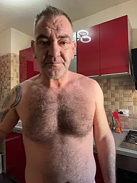 Snapshot of COBRAboySEX@xh chatting on 12/17/25, 10:32 COBRAboySEXxh online show from 12/17/25, 10:32