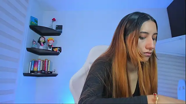 Snapshot of kittyrush_ chatting on 11/25/25, 06:24 kittyrush online show from 11/25/25, 06:24