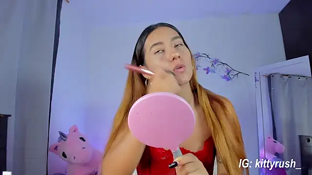 Snapshot of kittyrush_ chatting on 02/17/26, 10:49 kittyrush online show from 02/17/26, 10:49