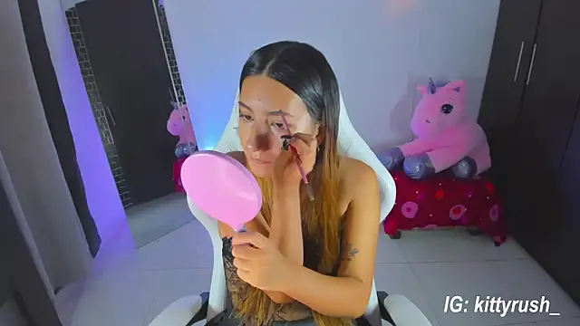 Snapshot of kittyrush_ chatting on 02/27/26, 11:16 kittyrush online show from 02/27/26, 11:16