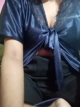 Snapshot of sexy-kiran6 chatting on 10/16/25, 12:00 sexy-kiran6 online show from 10/16/25, 12:00