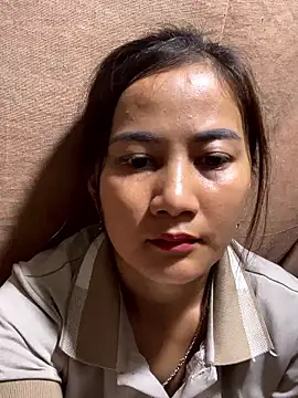 Snapshot of Miss-World00 chatting on 03/19/26, 03:21 Miss-World00 online show from 03/19/26, 03:21