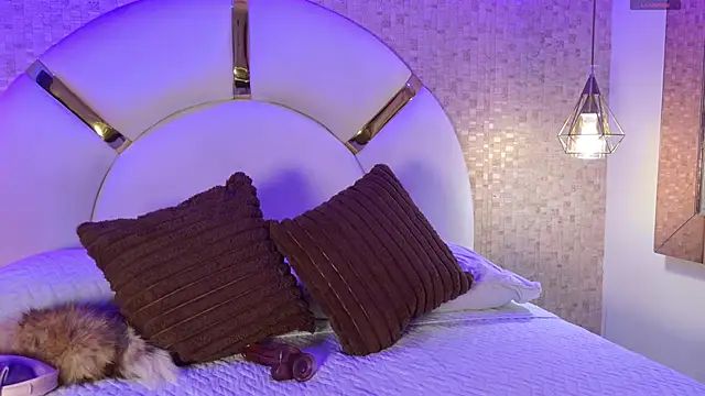 emmy rose25 online show from 10/25/25, 11:51