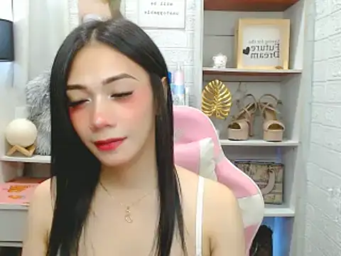 Snapshot of i_am_the_best_for_u chatting on 11/19/25, 08:09 i am the best for u online show from 11/19/25, 08:09