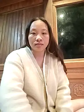 Snapshot of Mising5022 chatting on 10/23/25, 12:37 Mising5022 online show from 10/23/25, 12:37