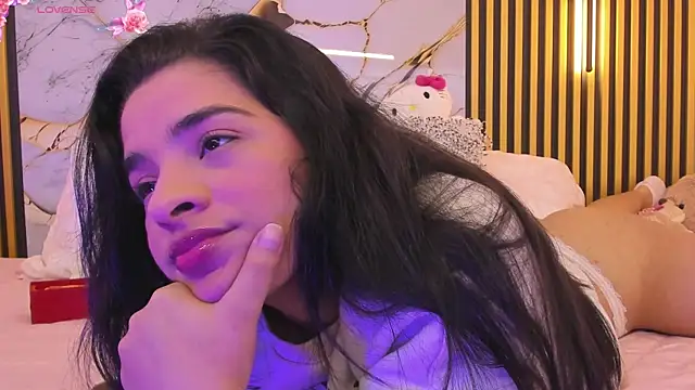 I karly online show from 11/13/25, 12:37