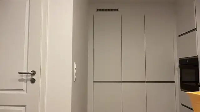 Snapshot of julialauren chatting on 11/17/25, 08:14 julialauren online show from 11/17/25, 08:14