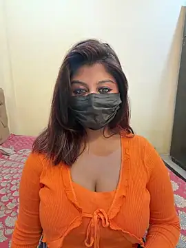 Snapshot of payal_mittal chatting on 06/03/26, 10:59 payal mittal online show from 06/03/26, 10:59
