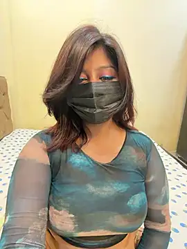 Snapshot of payal_mittal chatting on 06/13/26, 12:08 payal mittal online show from 06/13/26, 12:08
