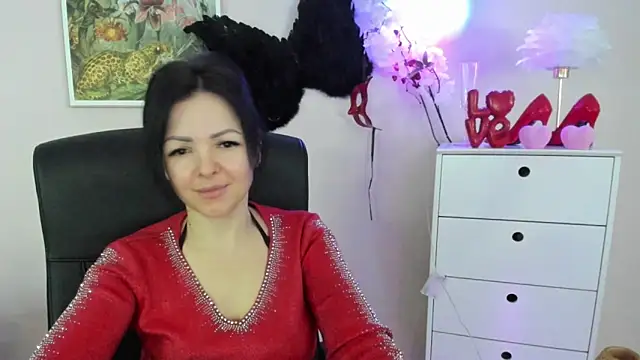 Mollybloom40 online show from 02/23/26, 07:50