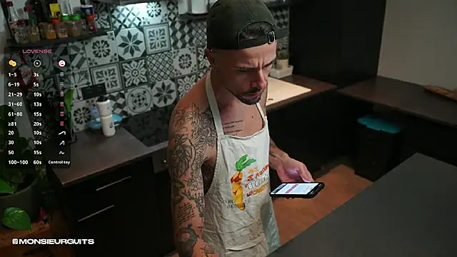 monsieurguitsxxx online show from 11/07/25, 07:03