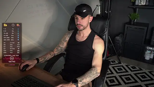 monsieurguitsxxx online show from 02/16/26, 03:19