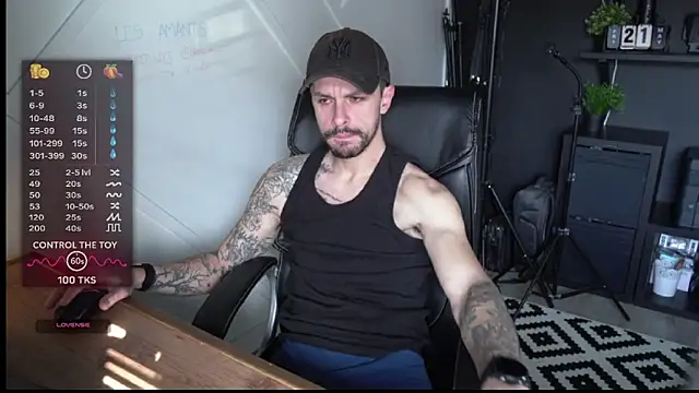 monsieurguitsxxx online show from 02/26/26, 01:32