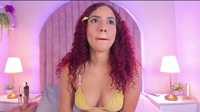 ShaylaDavis online show from 10/28/25, 07:49