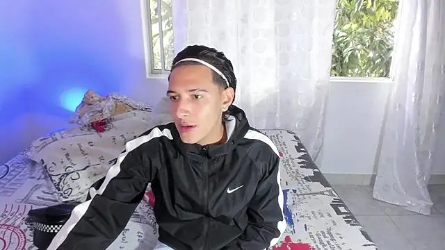 Hayden Boy  online show from 10/18/25, 01:23