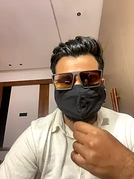 Notme 09 online show from 10/21/25, 03:46