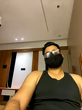 Notme 09 online show from 10/26/25, 01:17