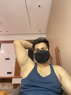 Snapshot of Notme_09 chatting on 11/12/25, 12:05 Notme 09 online show from 11/12/25, 12:05