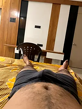 Snapshot of Notme_09 chatting on 11/19/25, 01:33 Notme 09 online show from 11/19/25, 01:33