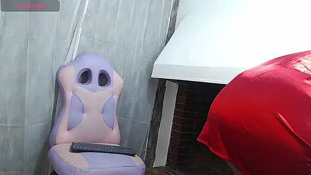 aitanagilcm online show from 10/22/25, 01:33