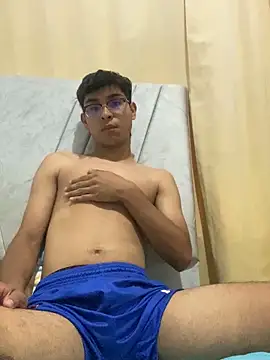 Snapshot of Muchachito18 chatting on 10/24/25, 03:58 Muchachito18 online show from 10/24/25, 03:58