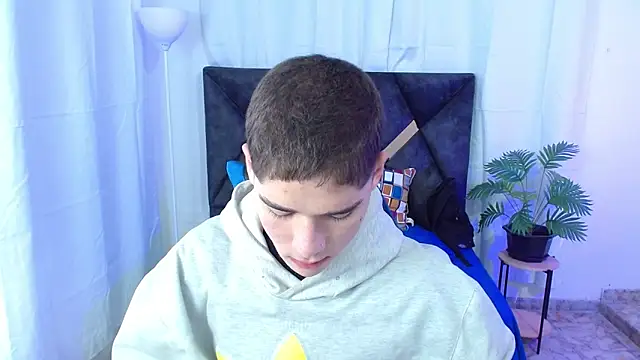 Mattass18 online show from 10/17/25, 01:35