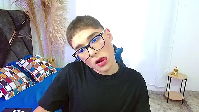 Mattass18 online show from 11/15/25, 02:02