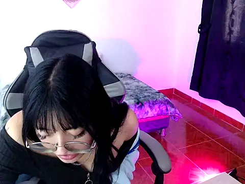 Isabella  666 online show from 10/15/25, 01:00