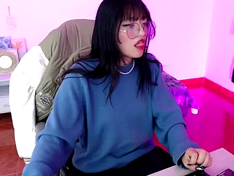 Isabella  666 online show from 12/15/25, 03:44