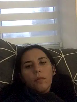 oliviya mur online show from 10/18/25, 03:35