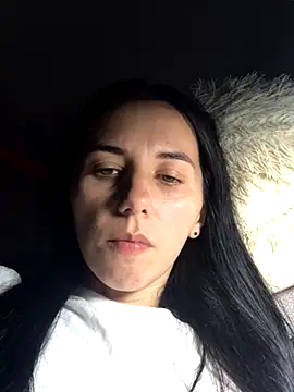 oliviya mur online show from 10/25/25, 06:57