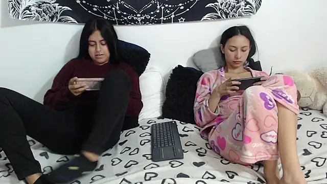 abby n emily online show from 05/28/26, 01:52