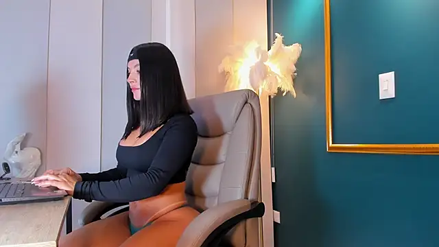 Snapshot of Rashel_Frost_ chatting on 03/16/26, 05:06 Rashel Frost online show from 03/16/26, 05:06