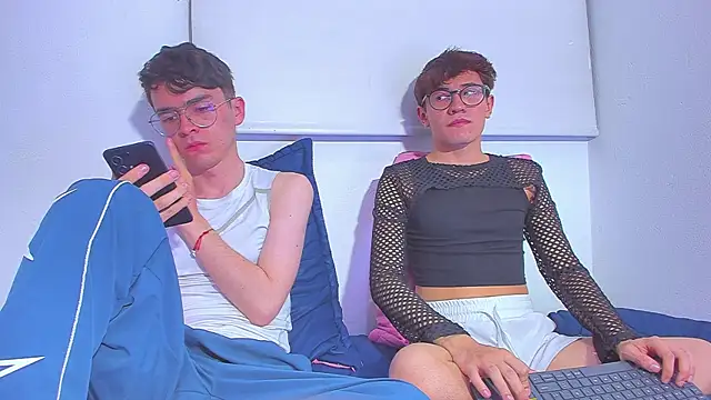 dani angel dark online show from 11/29/25, 01:30